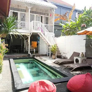 NgurahHostel Ngurah